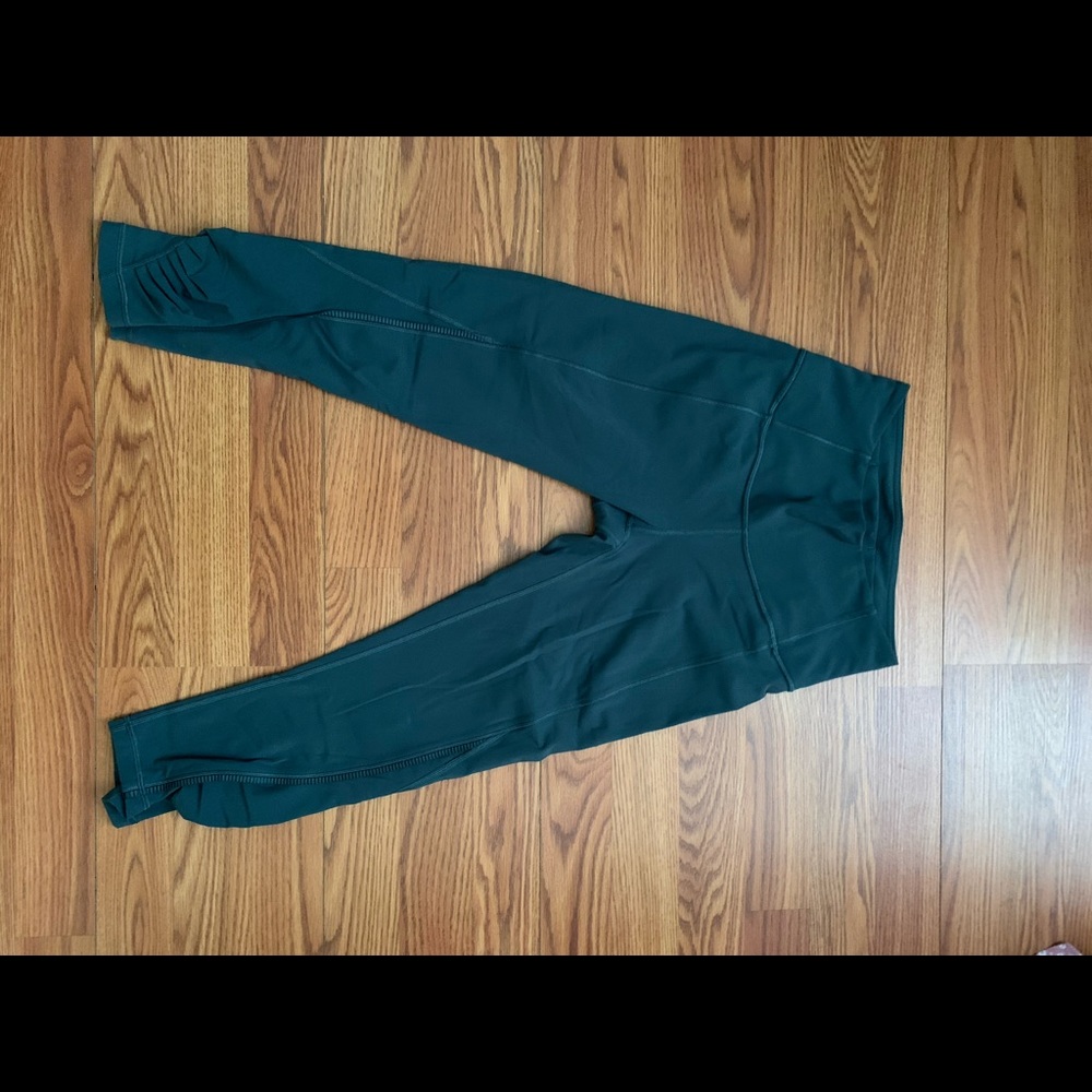 Cropped lulu leggings